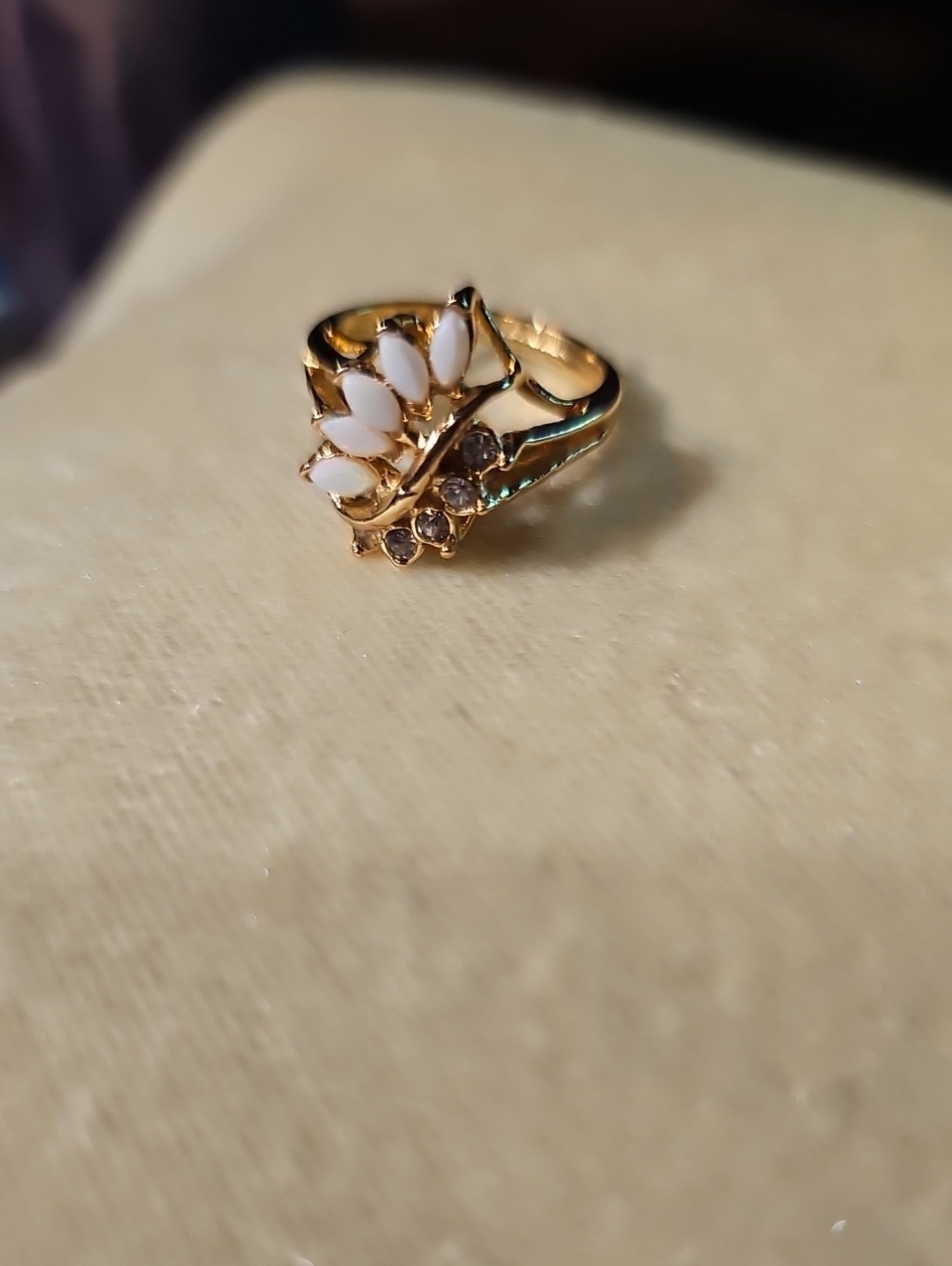 Gold Leaf Cluster Ring with White Opal Petals - Picture 2 of 5